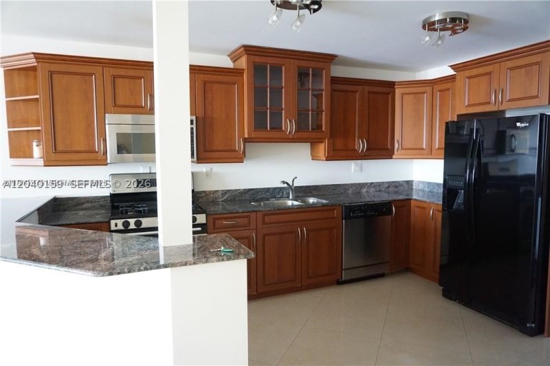 Apartment for rent at Parker Tower 1510