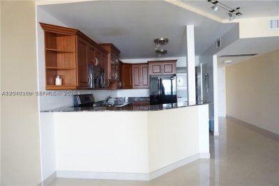 Aluguel de apartamento no Parker Tower 1510