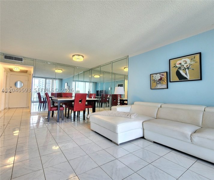 Condo for sale at Parker Plaza Estates 401