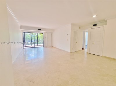 Alquiler de apartamento en Palms of Key Biscayne 2B