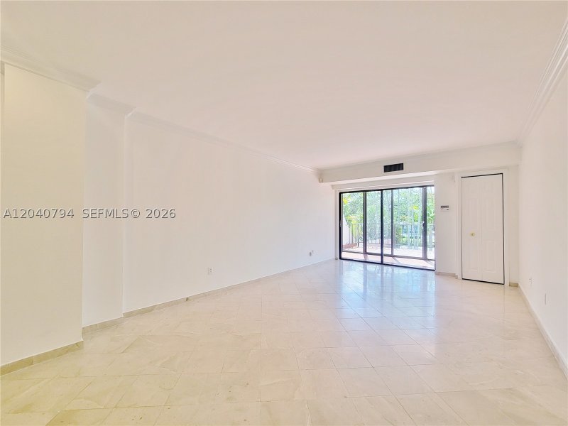 Alquiler de apartamento en Palms of Key Biscayne 2B
