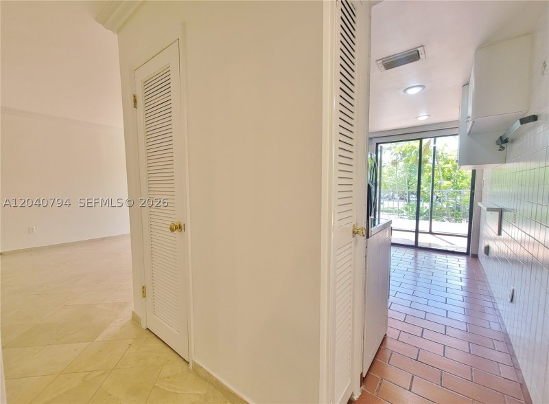 Alquiler de apartamento en Palms of Key Biscayne 2B