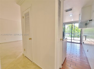 Alquiler de apartamento en Palms of Key Biscayne 2B