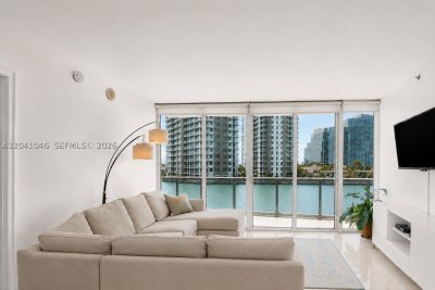 Comprar apartamento no Icon Brickell Tower II BAY807