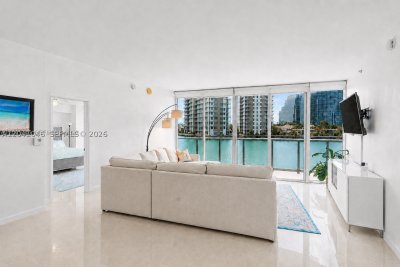 Comprar apartamento no Icon Brickell Tower II BAY807