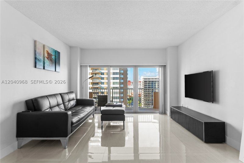 Alquiler de apartamento en The Hemispheres 11E