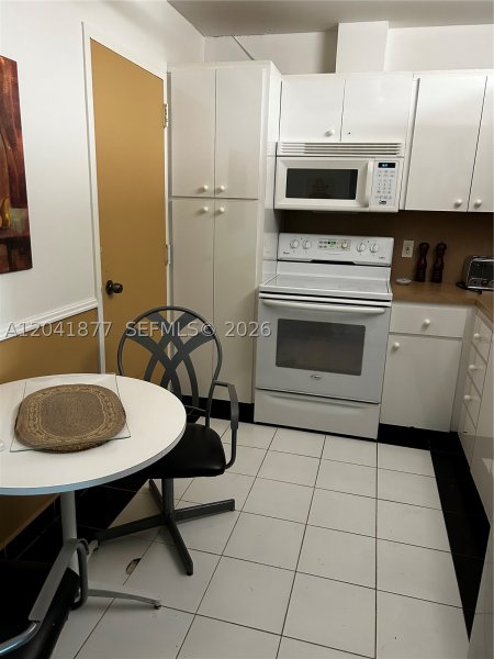 Apartment for rent at The Hemispheres 8A