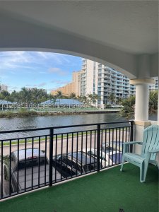 Aluguel de apartamento no Village by the Bay 14203