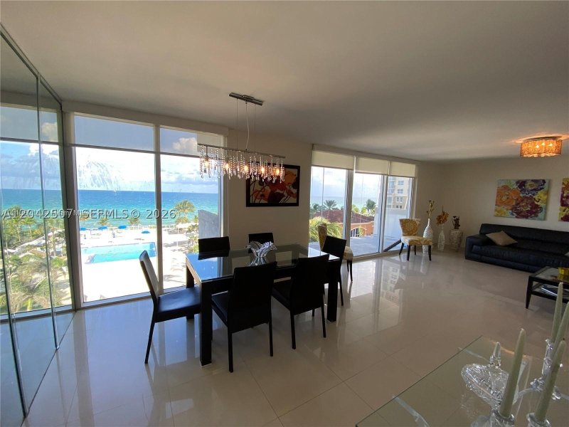 Condo for sale at Parker Plaza Estates 412
