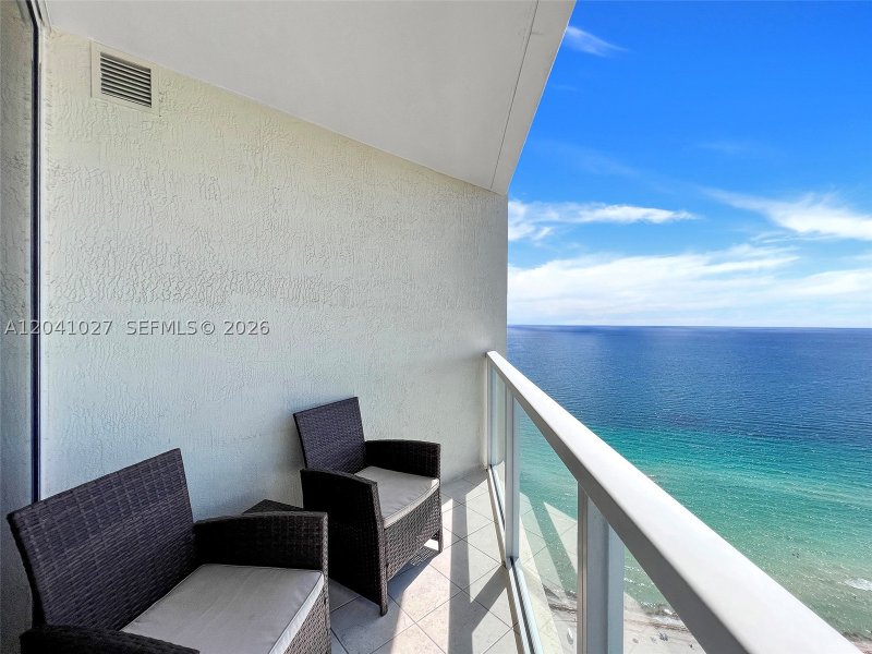 Comprar apartamento no La Perla 3309