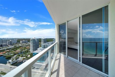 Comprar apartamento no La Perla 3309