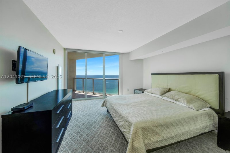 Comprar apartamento no La Perla 3309