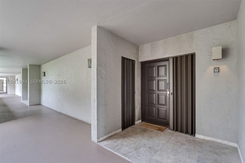 Condo for sale at Key Colony IV Botanica 269