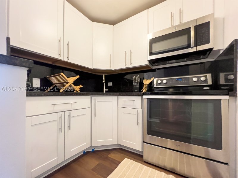 Comprar apartamento en Bayshore Yacht Tennis Club 812