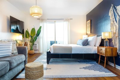 Comprar apartamento en Bayshore Yacht Tennis Club 812