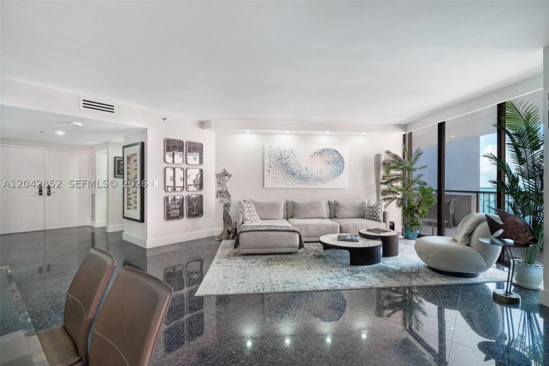 Alquiler de apartamento en Villa Regina 1805