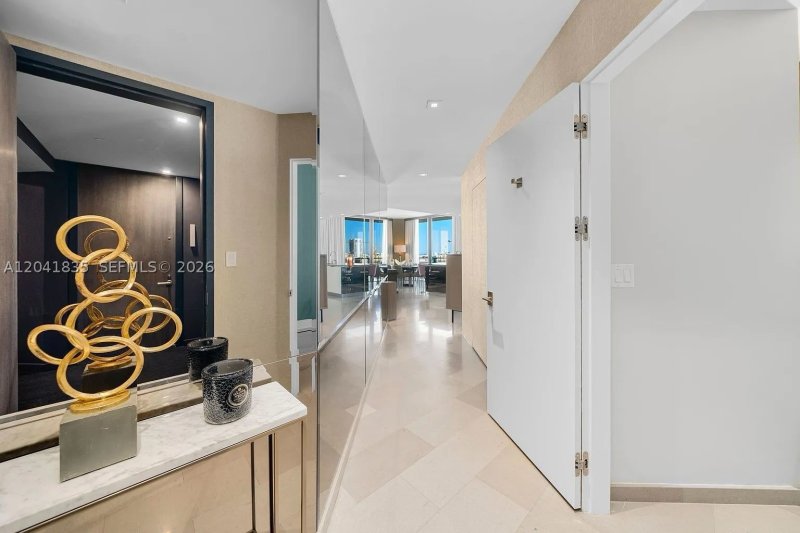Apartment for rent at Brickell City Centre Rise 1212