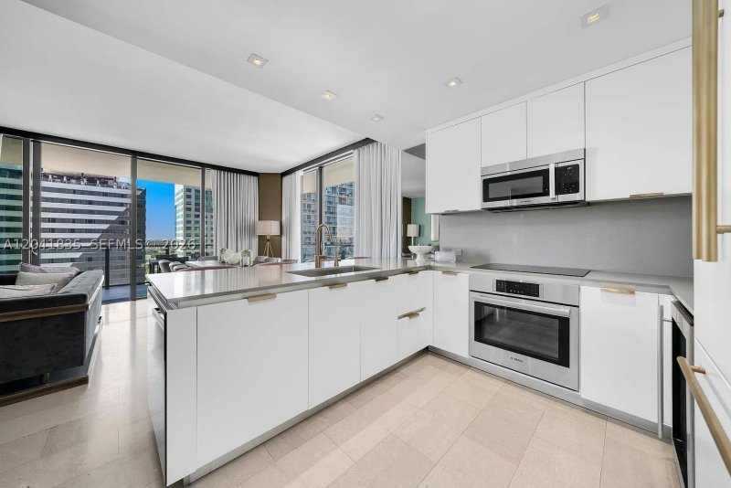 Apartment for rent at Brickell City Centre Rise 1212