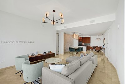 Comprar apartamento no Trump Palace 1607