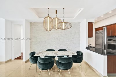 Comprar apartamento no Trump Palace 1607