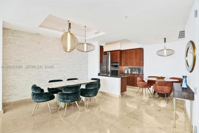 Comprar apartamento no Trump Palace 1607