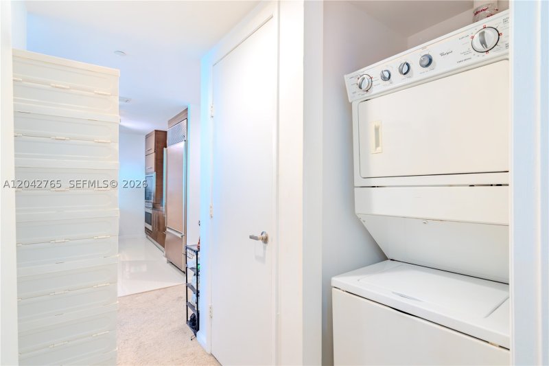 Apartment for rent at Icon Brickell Tower II 4609