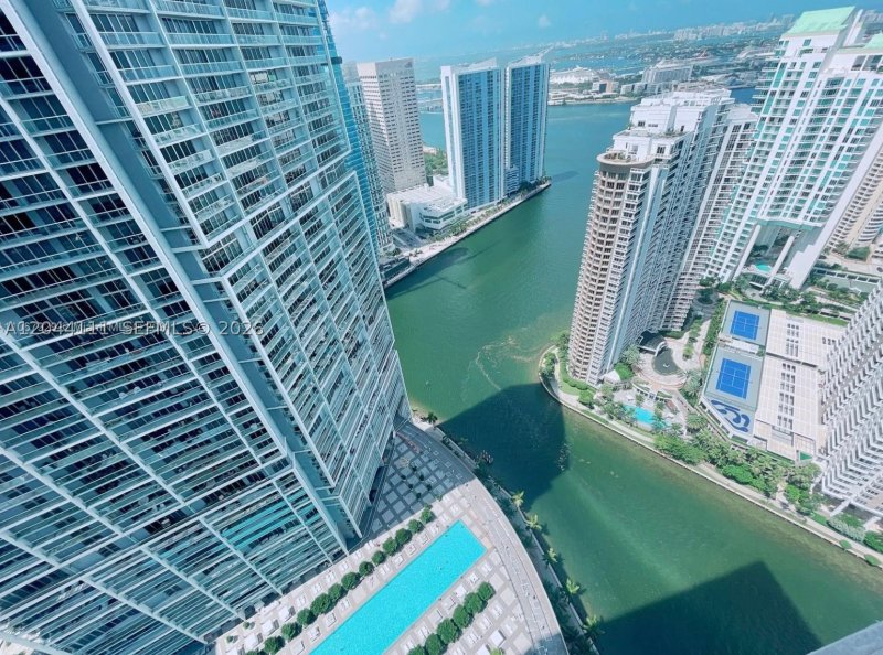 Apartment for rent at Icon Brickell Tower II 4804