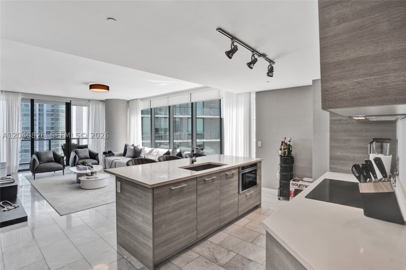 Comprar apartamento en Paraiso Bay Miami 3901