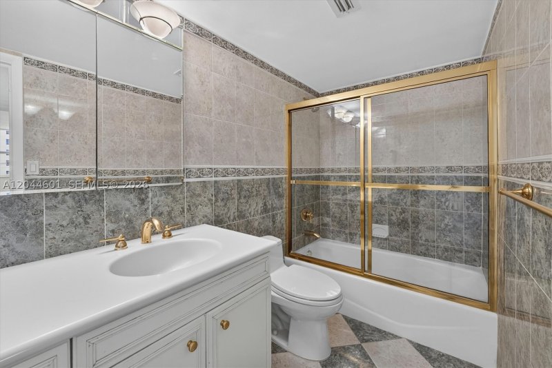 Apartment for rent at Carriage Club South 9H