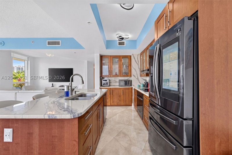 Comprar apartamento no Platinum Condo 1807