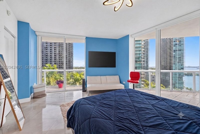 Comprar apartamento no Platinum Condo 1807