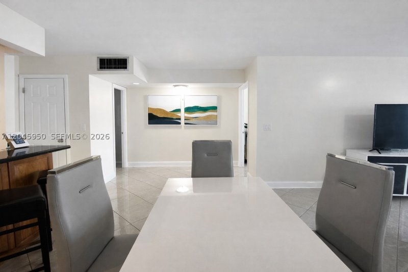 Apartment for rent at Grenoble at Quadomain 606