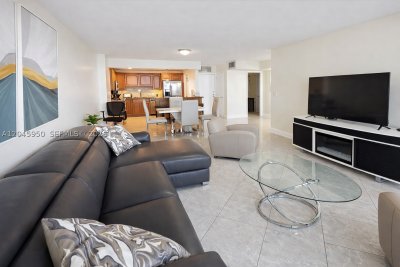 Alquiler de apartamento en Grenoble at Quadomain 606