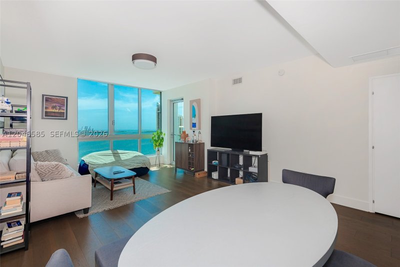 Comprar apartamento en Met 1 T-2612