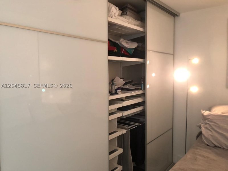 Comprar apartamento en Dua Miami - SLS Brickell Condo 3703