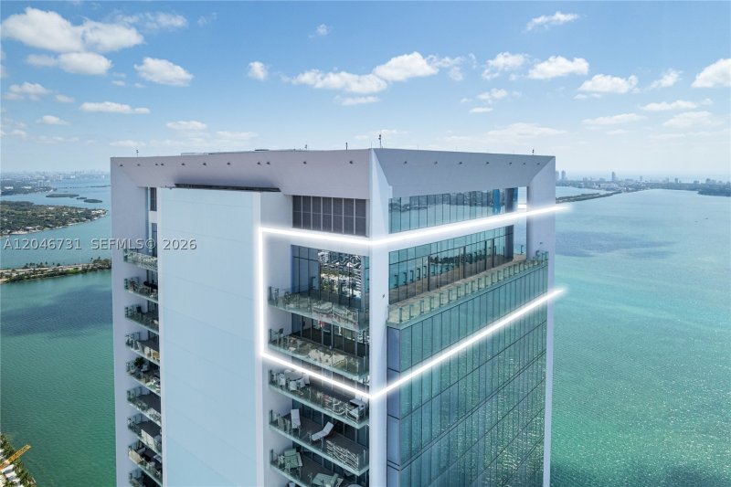 Comprar apartamento en Missoni Baia PH-02
