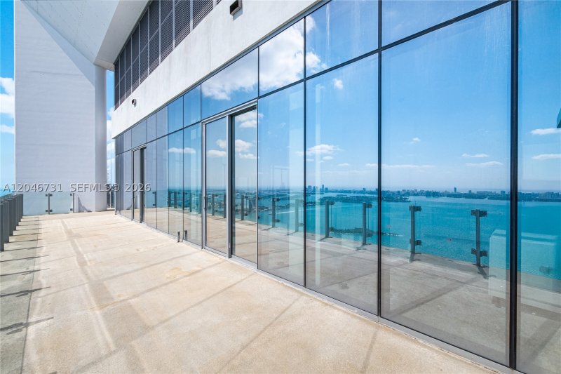 Comprar apartamento en Missoni Baia PH-02