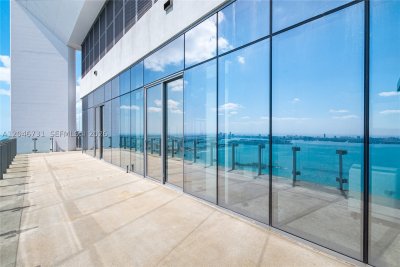 Comprar apartamento en Missoni Baia PH-02