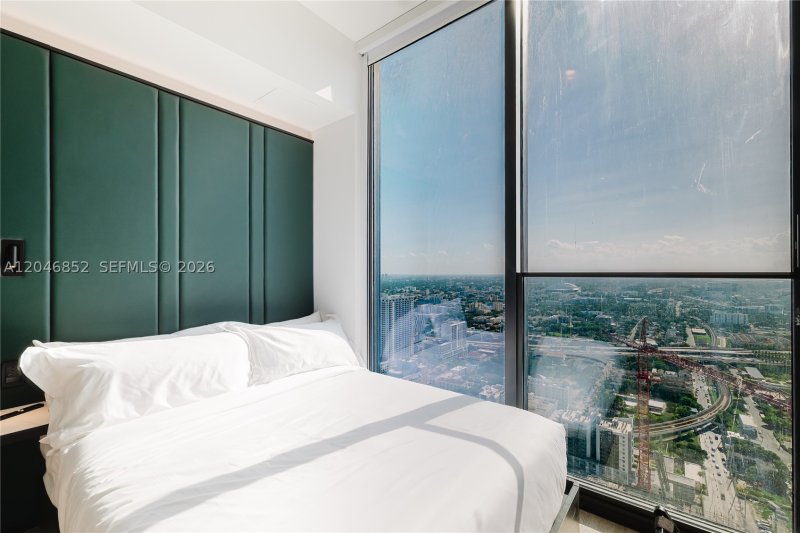 Alquiler de apartamento en E11EVEN Hotel & Residences 4907A