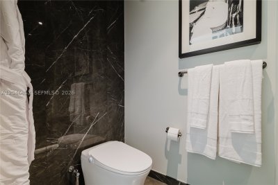 Aluguel de apartamento no E11EVEN Hotel & Residences 4907A