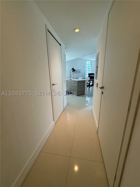 Apartment for rent at Brickell House Condo 901