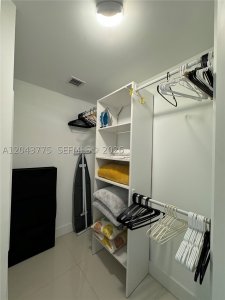 Alquiler de apartamento en Brickell House Condo 901
