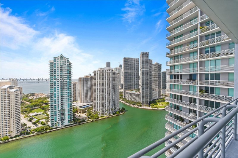 Condo for sale at One Miami West Tower 3503