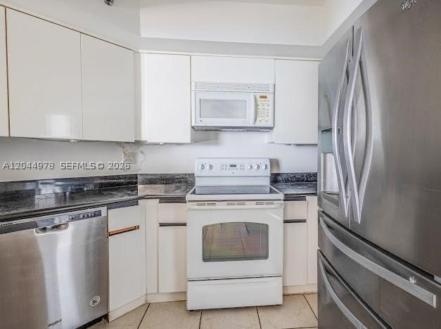 Apartment for rent at The Sterling 1608