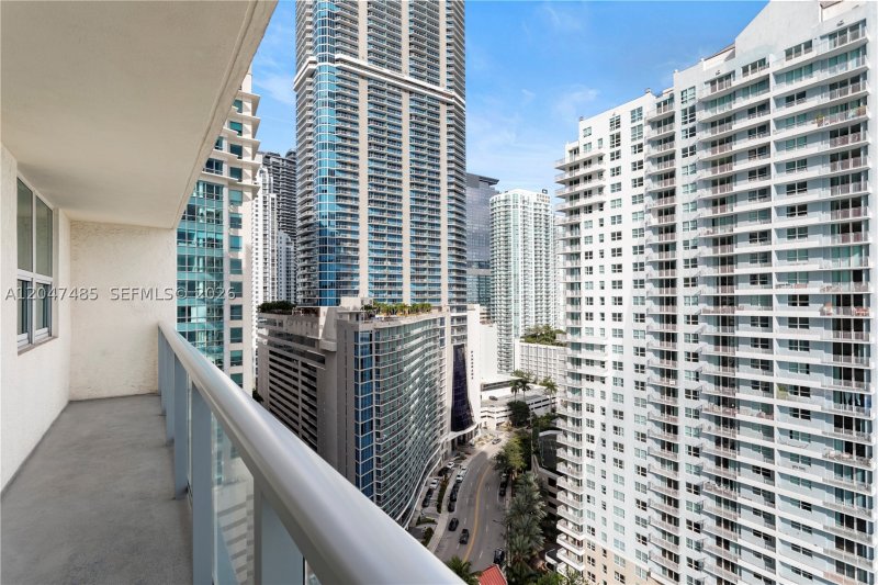 Condo for sale at Mark on Brickell 2206