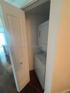 Comprar apartamento no Platinum Condo 1004