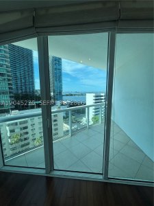 Comprar apartamento no Platinum Condo 1004