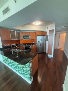 Comprar apartamento no Platinum Condo 1004