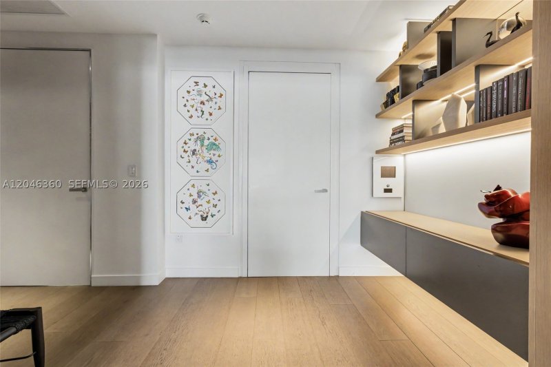 Condo for sale at Palazzo Del Sol 7042