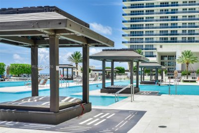 Aluguel de apartamento no Beach Club Three 2203